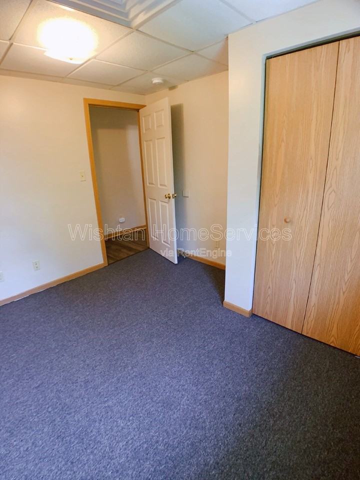 308 West Adams Street #3 - Photo 7 of 12