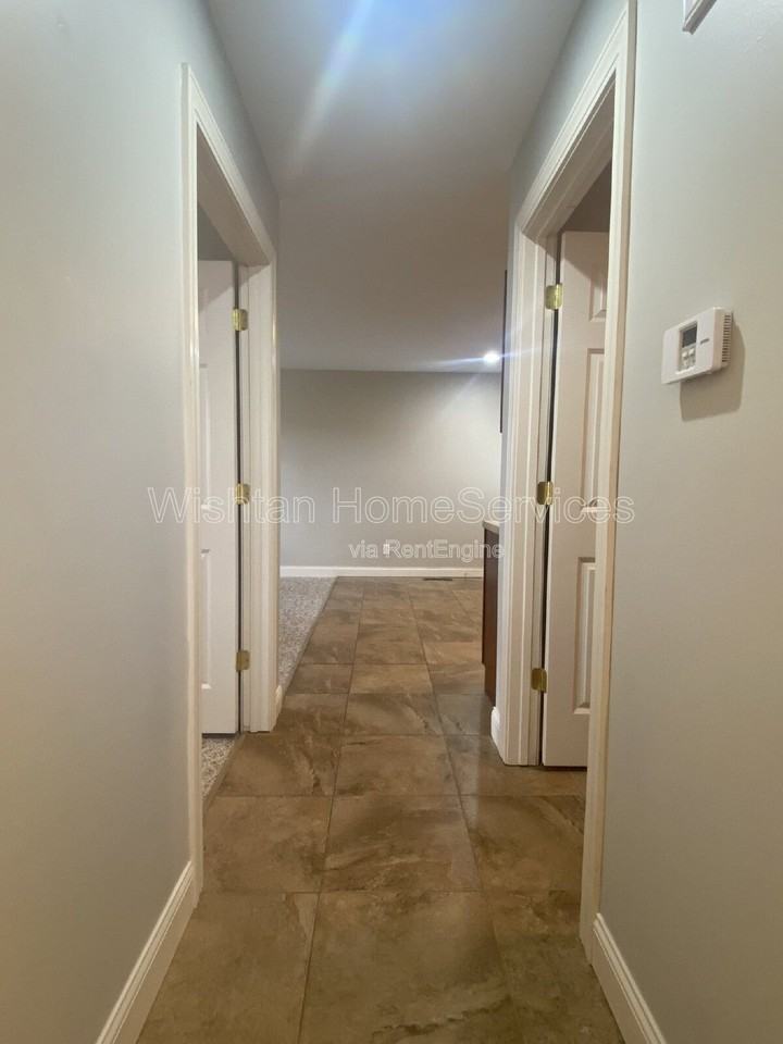 524 W Murray St #C - Photo 7 of 11