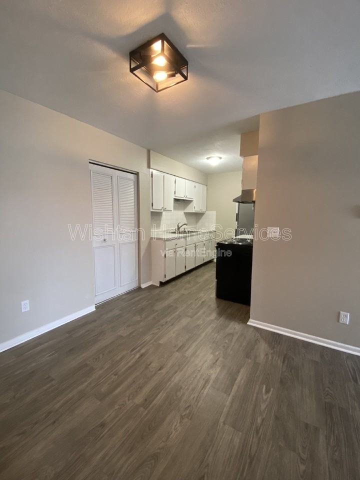 217 N Charleston Blvd #1 - Photo 2 of 22