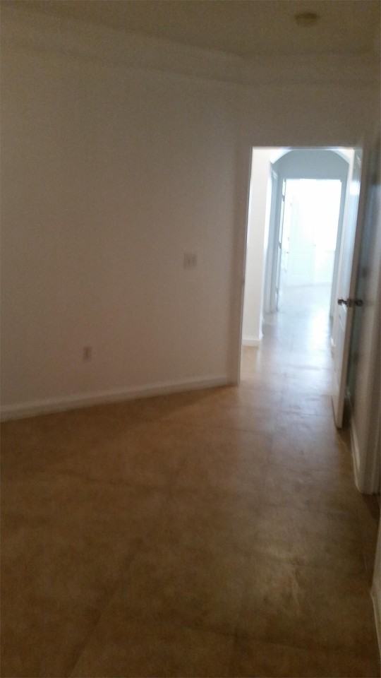 10507 Villa View Cir #127161068 - Photo 5 of 17