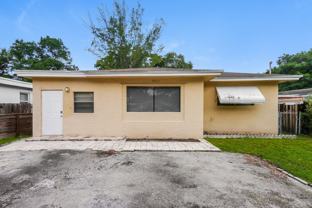 5809 Buchanan St - Photo 1 of 1