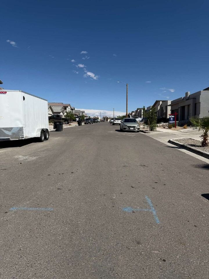 241 Penbridge Pl - Photo 7 of 27