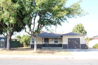 3745 Kenmore Dr S - Photo 1 of 1