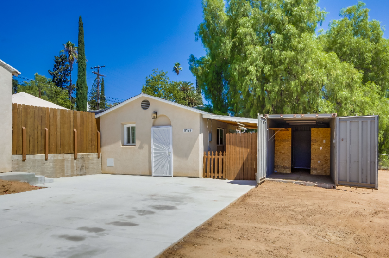 9177 Creekford Dr #1 - Photo 3 of 24