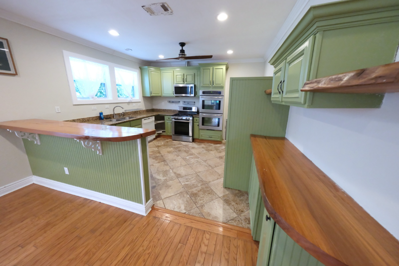 3147 N Johnson St - Photo 2 of 17