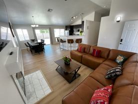 693 W Pacific Ave - Photo 1 of 1