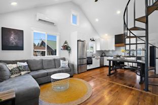 1103 N Stiner Ave #211 - Photo 1 of 1