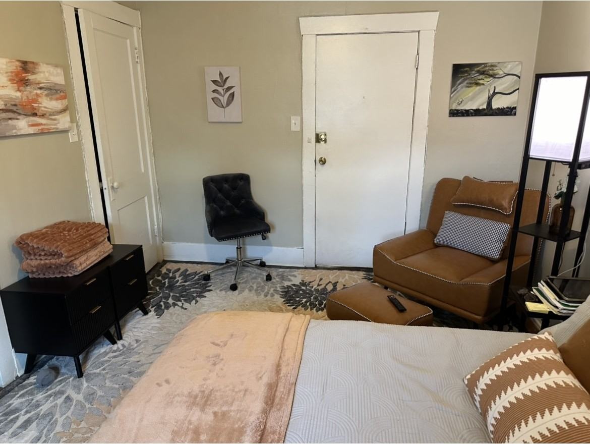 1272 Pearl Street, Unit P-11 - Photo 2 of 8