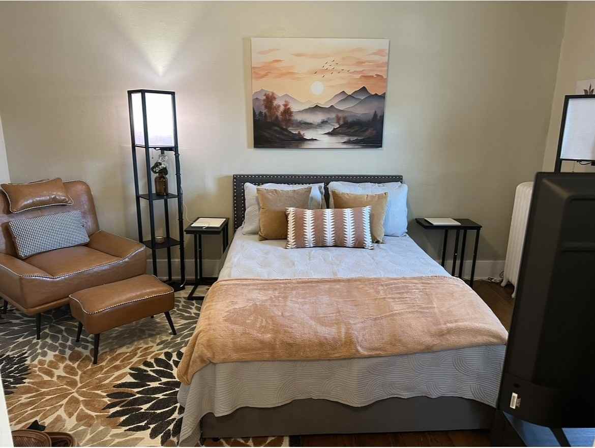 1272 Pearl Street, Unit P-11 - Photo 6 of 8