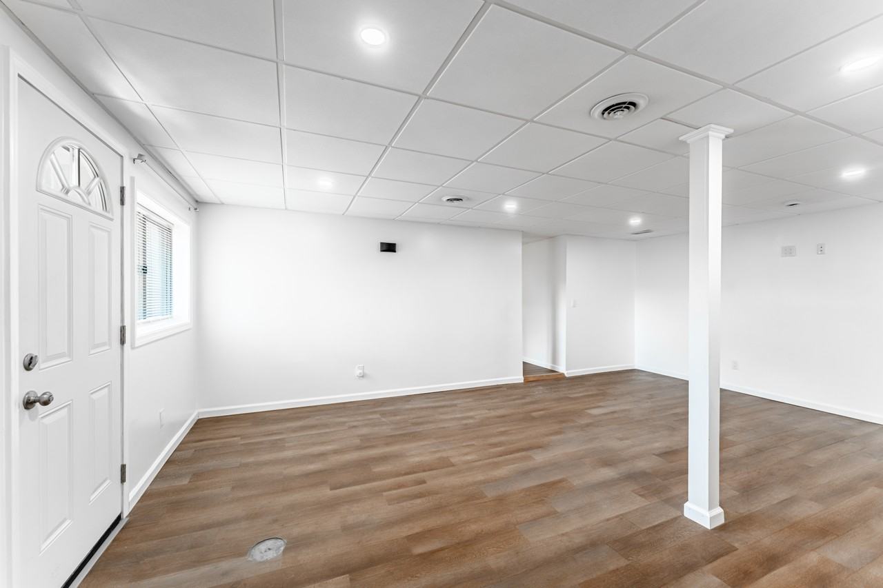 321 Waitman Street Unit A - Photo 7 of 19