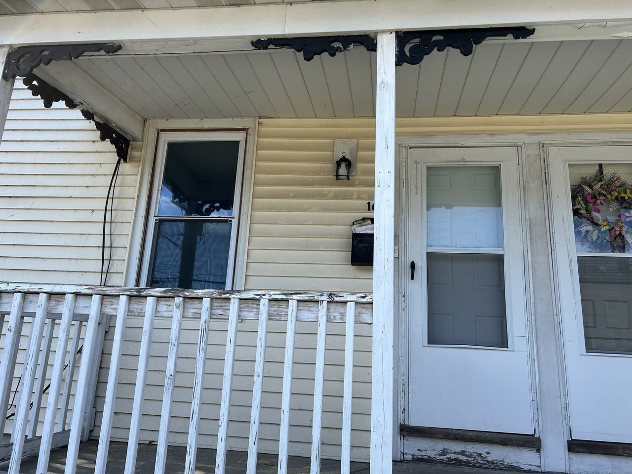 164 Central Ave - Photo 2 of 16