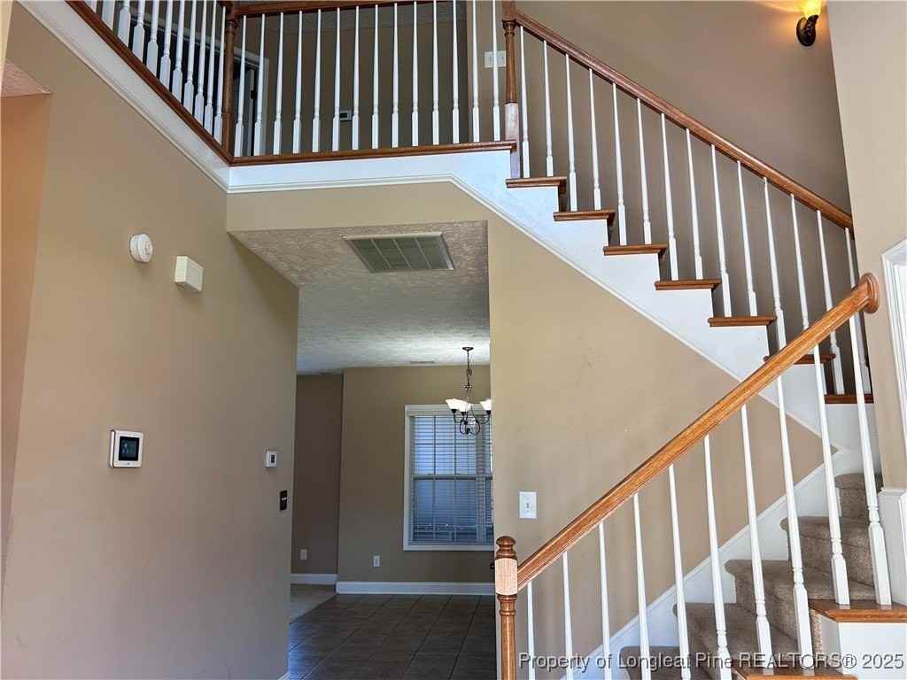 3915 Stretton Ave - Photo 4 of 13