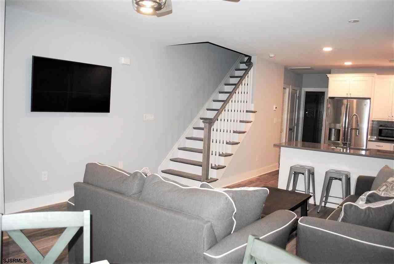 4 S Coolidge Ave #B - Photo 7 of 20