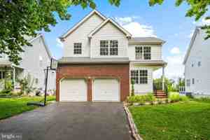 featured image of 98 Canal View Dr