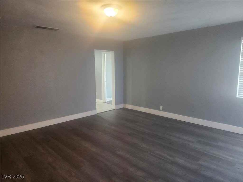 1109 H St - Photo 6 of 32