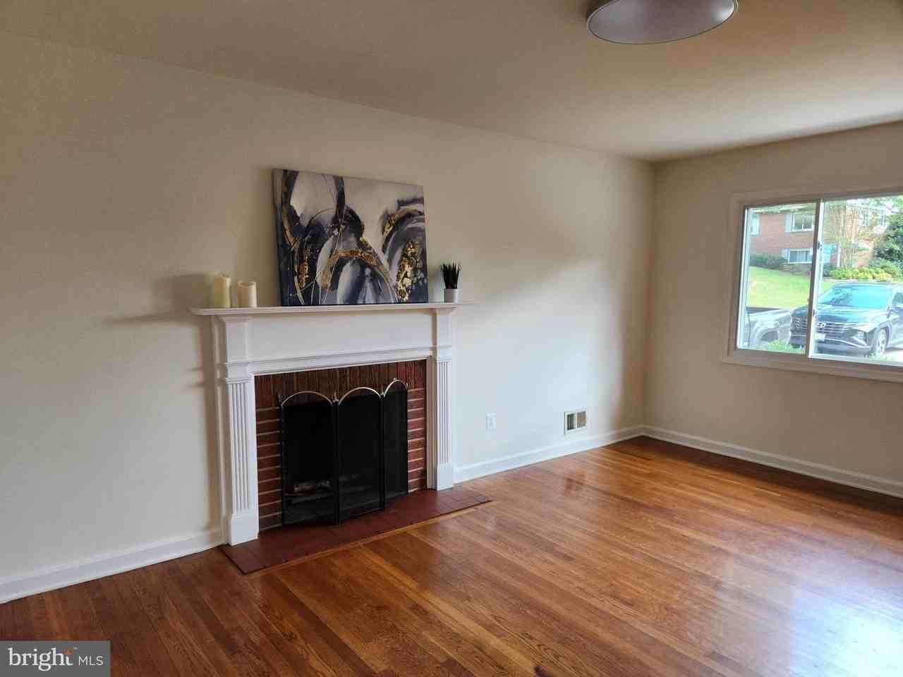 3300 Potterton Dr - Photo 3 of 19