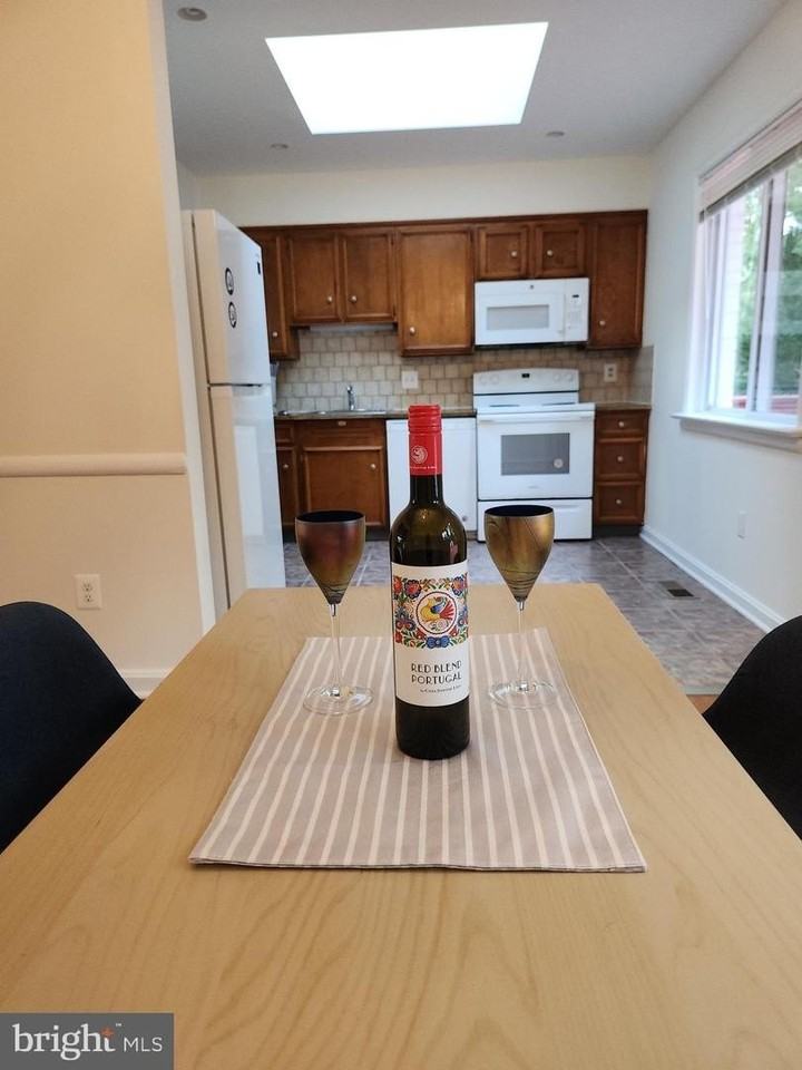 3300 Potterton Dr - Photo 5 of 19