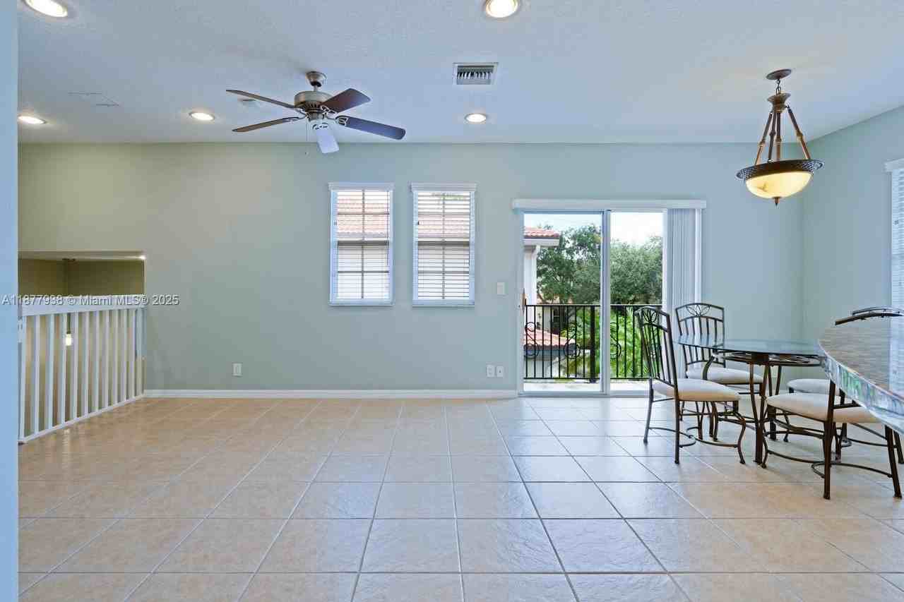 198 Evergrene Pkwy #198 - Photo 6 of 43