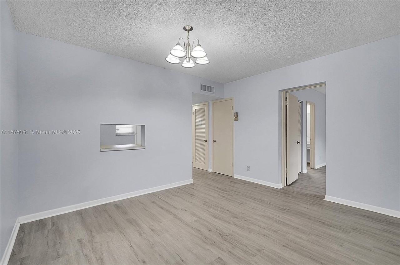 5320 Nw 11th St #205 - Photo 7 of 26