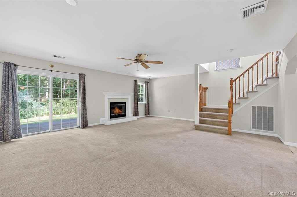 226 Eagleton Dr - Photo 6 of 39