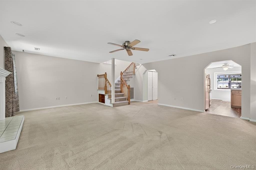 226 Eagleton Dr - Photo 7 of 39