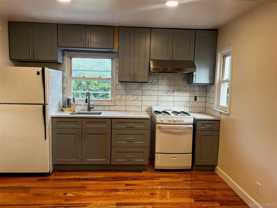 307 Emerson Pl - Photo 1 of 1