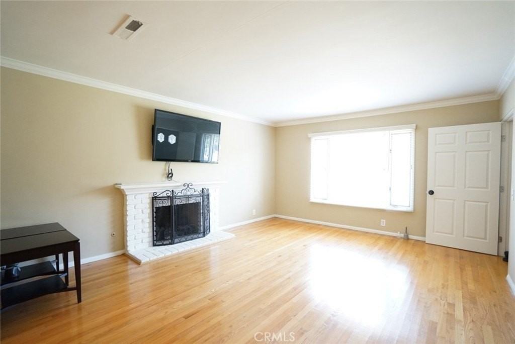 1925 El Sereno Avenue - Photo 4 of 37