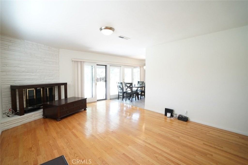 1925 El Sereno Avenue - Photo 6 of 37