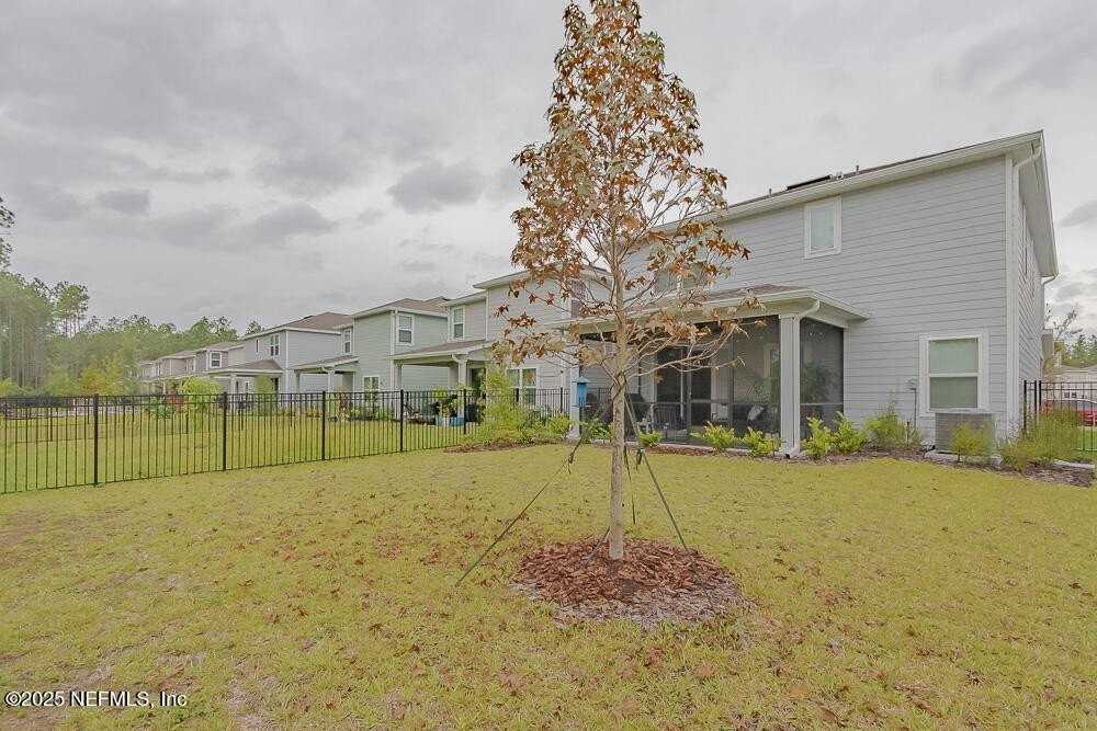 217 Tower Ct - Photo 5 of 50