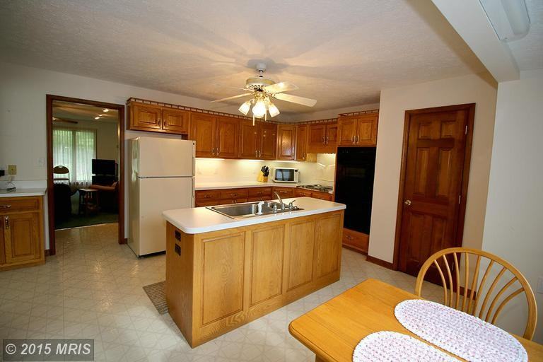 17310 Whitaker Ct - Photo 2 of 22