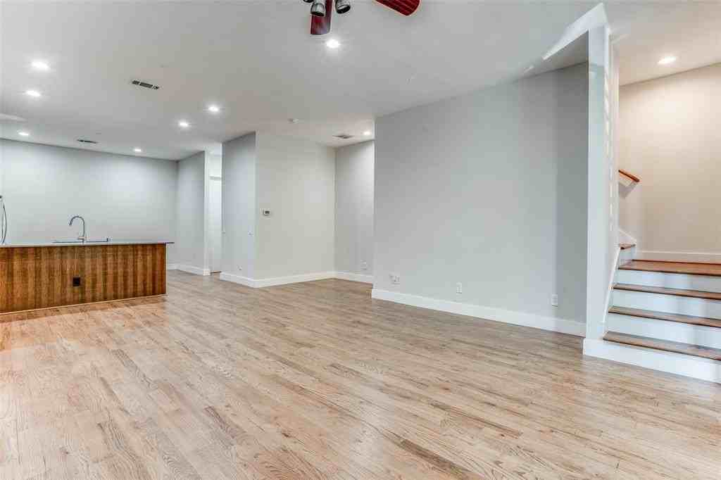 3930 Bowser Ave #5 - Photo 6 of 25