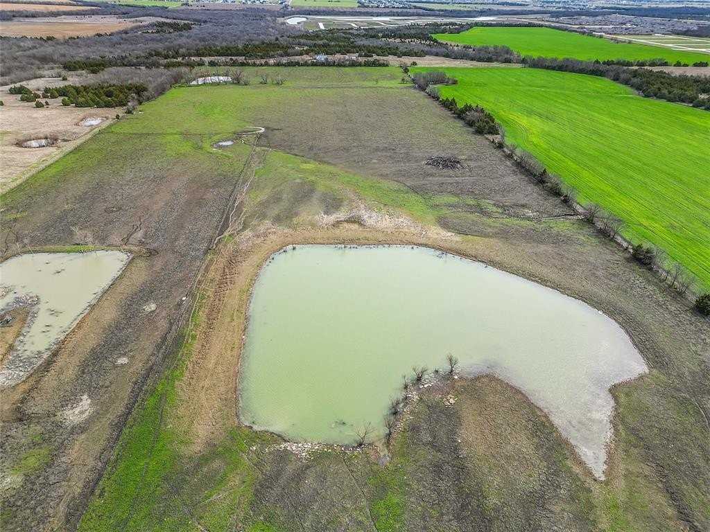 304 Canales Rd - Photo 3 of 29