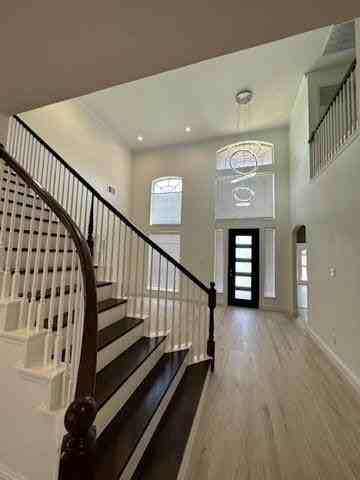 1441 Kleber Dr - Photo 4 of 40