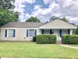 featured image of 4000 Winfield Ave