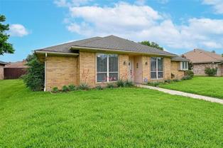 2217 Cedar Cir - Photo 1 of 1