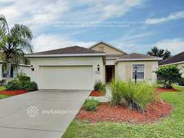 featured image of 4919 Torrey Pines Run