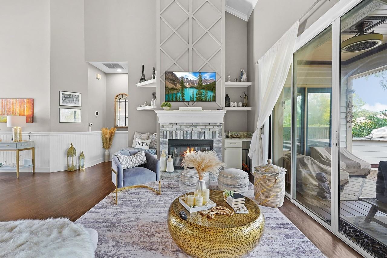 500 Turnberry Ln - Photo 7 of 50