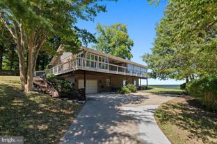 5510 Beach Dr - Photo 1 of 1