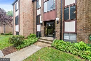 9812 Kingsbridge Dr #102 - Photo 1 of 1