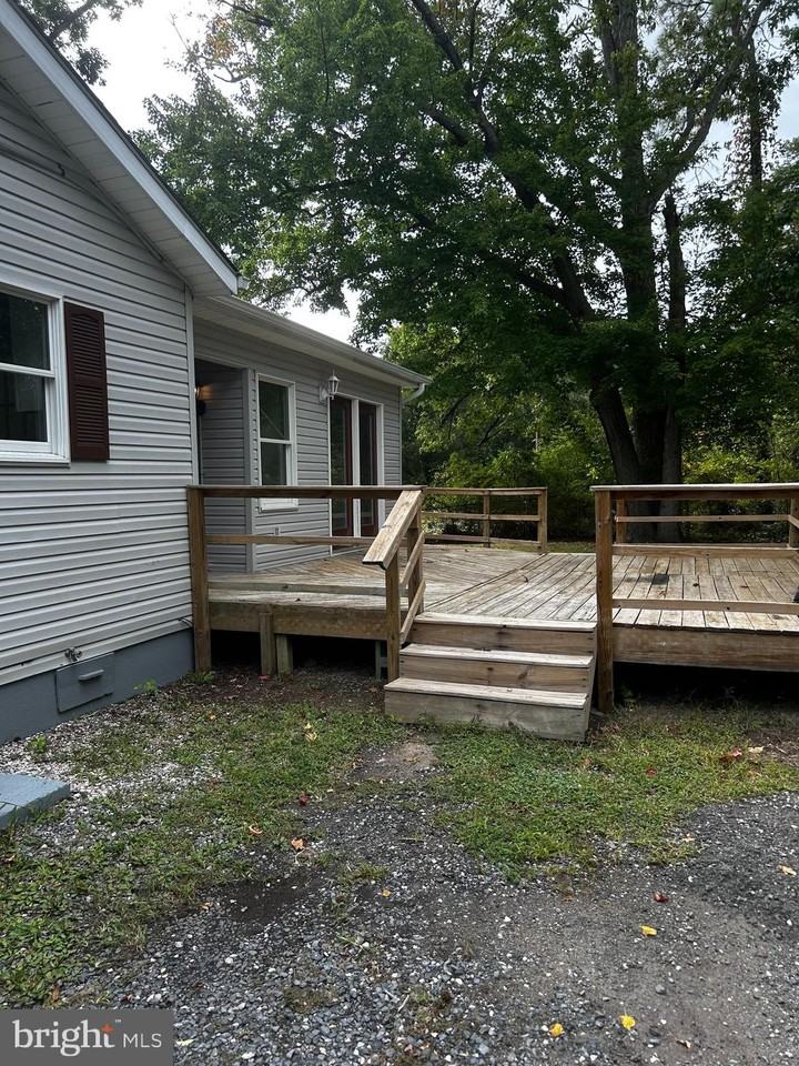 21769 Princeton Drive - Photo 2 of 8