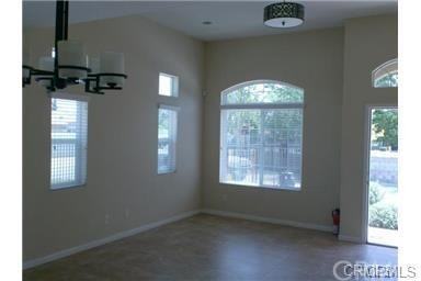 471 Yorbita Rd - Photo 3 of 8