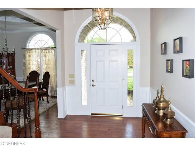 8542 Windsor Way - Photo 2 of 25