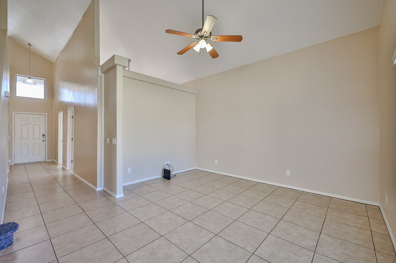 16176 Statler Street - Photo 4 of 42