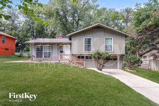 9714 Bennington Ave - Photo 1 of 1