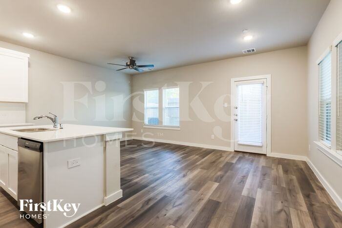 317 N Centro Cir - Photo 3 of 19