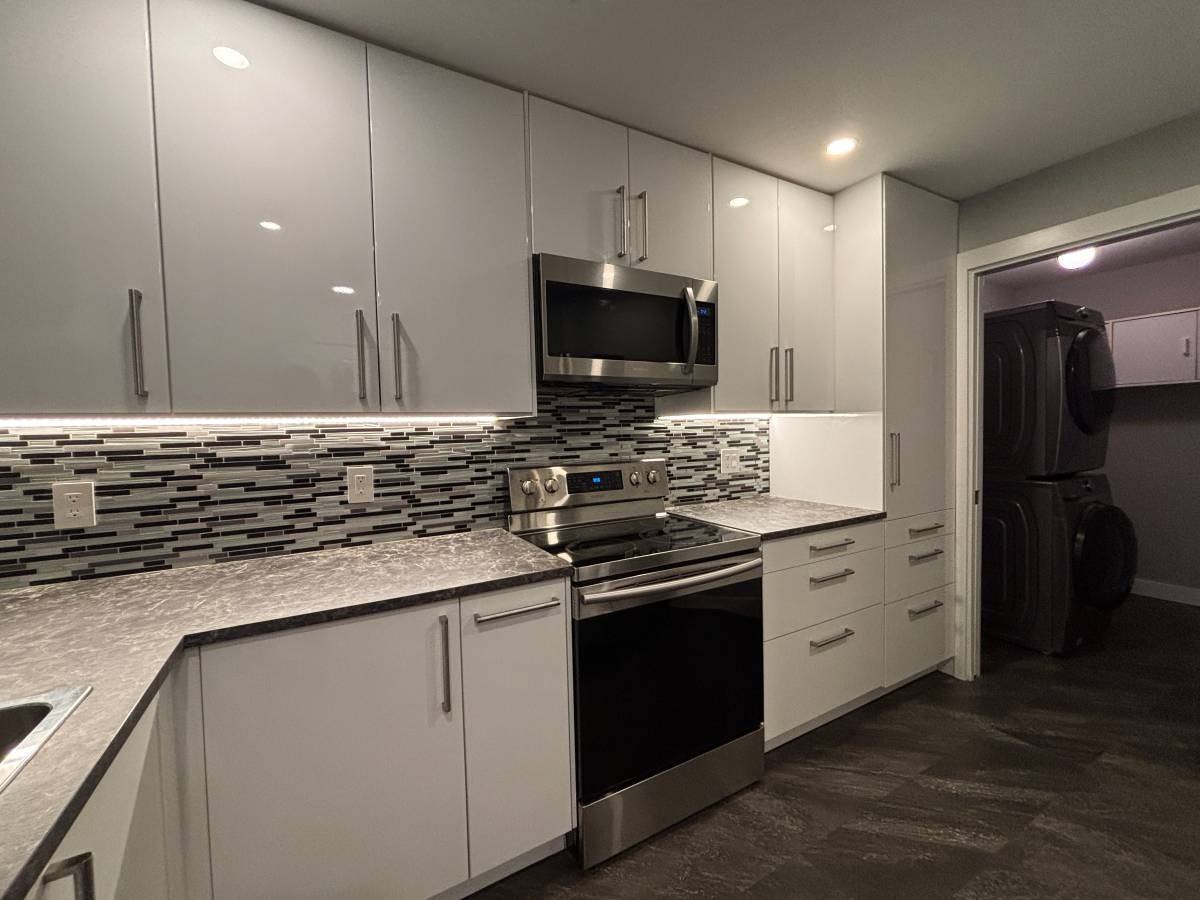 7455 Moffatt Rd #207 - Photo 3 of 48