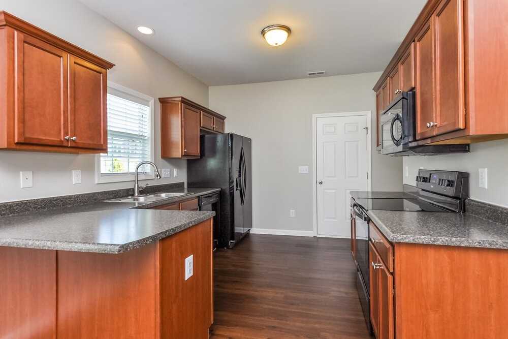 2202 King Malcolm Ln - Photo 6 of 16