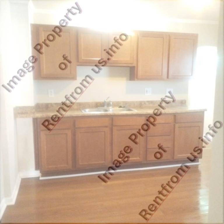 743 S Terrace Ave - Photo 5 of 12