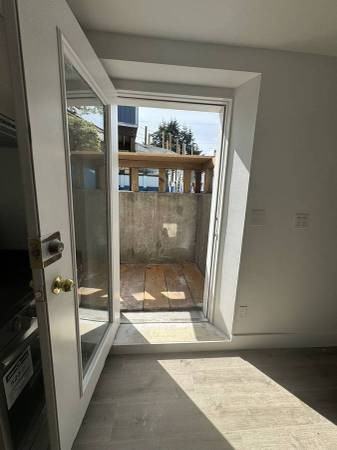 8055 Nelson Avenue - Photo 3 of 9