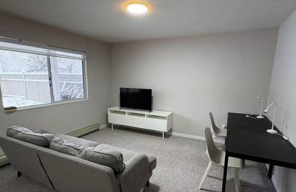 6700 Gilley Avenue - Photo 3 of 7